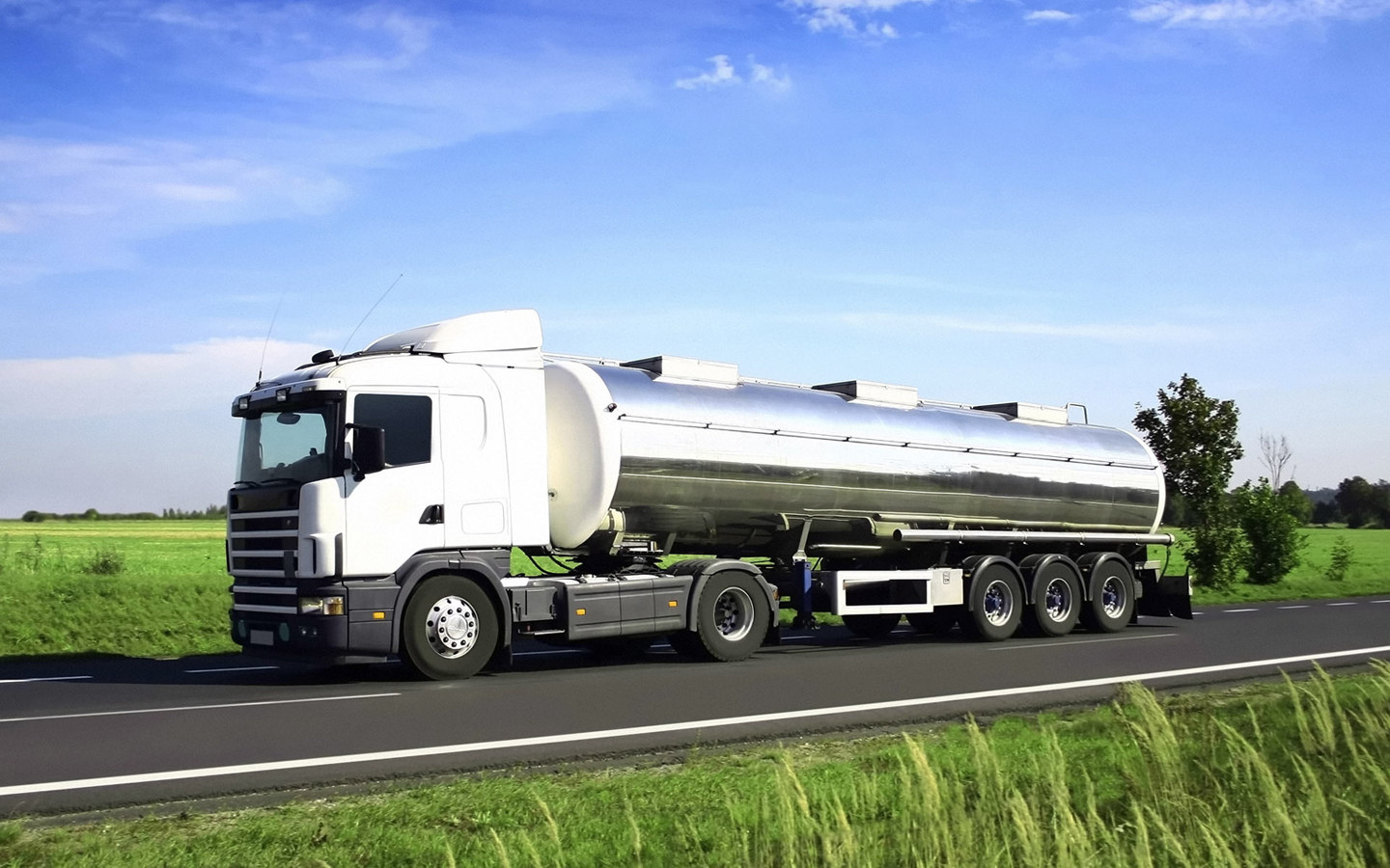 tanker-truck